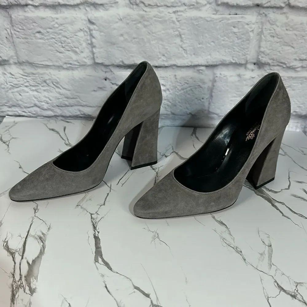 New gray heels